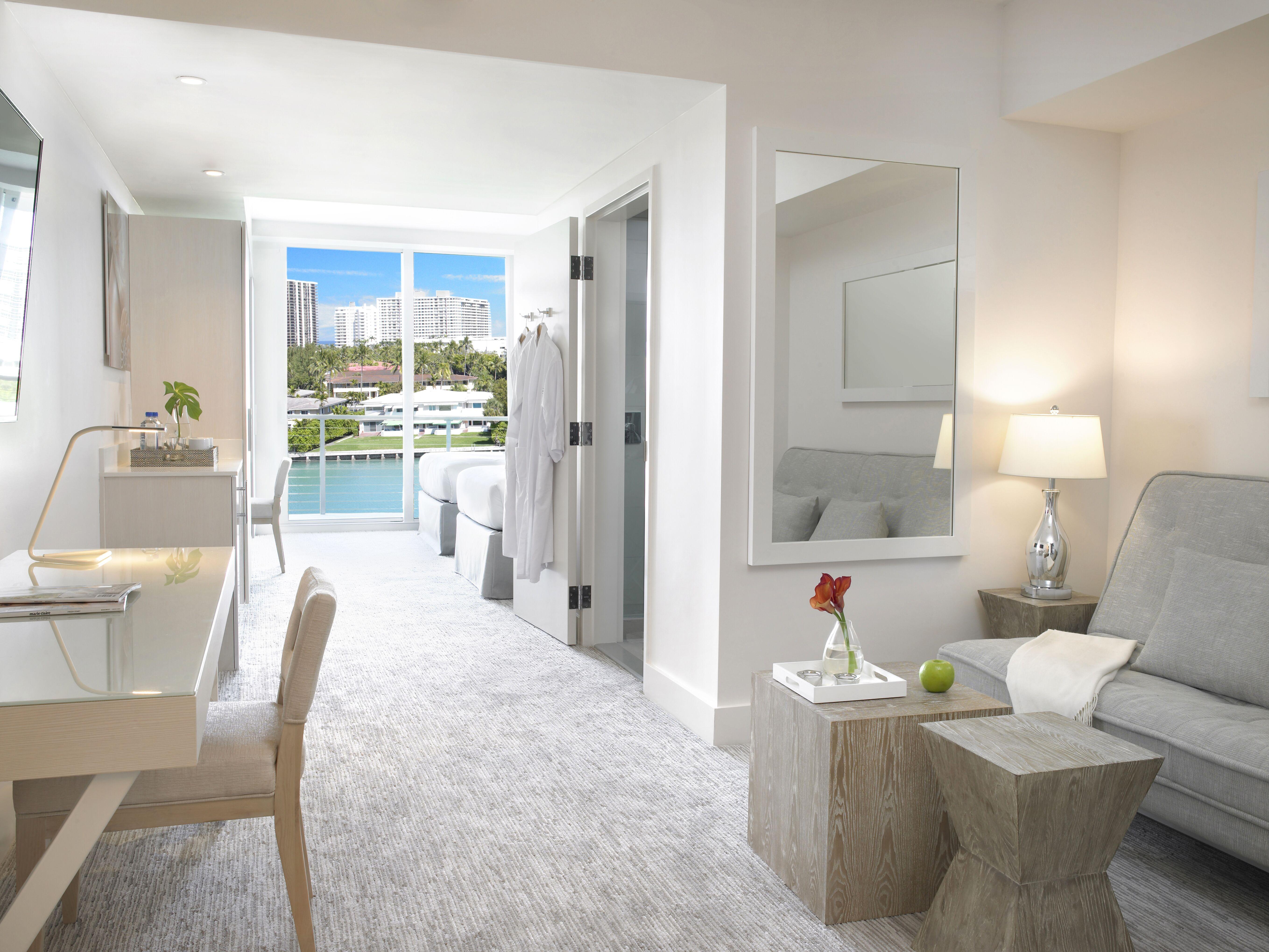 Grand Beach Hotel Bay Harbor Bal Harbour Exterior photo